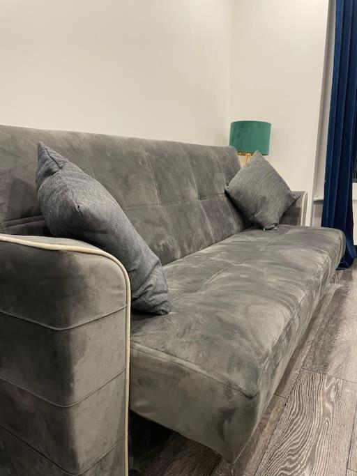Central Area Terraced House With Private Hot Tub Lincoln Eksteriør bilde