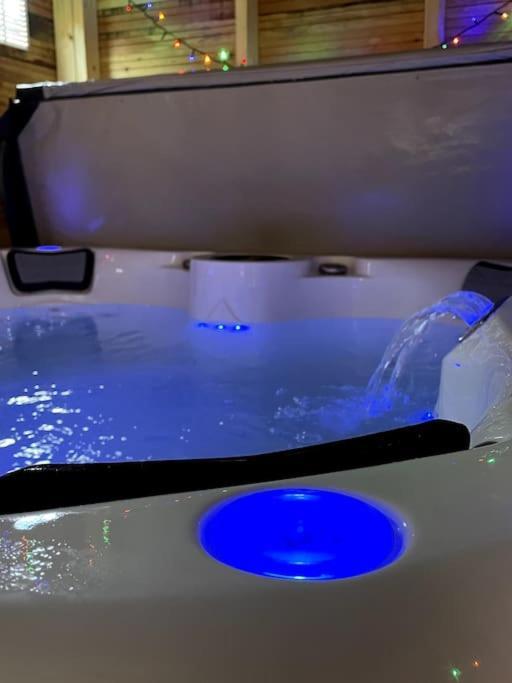Central Area Terraced House With Private Hot Tub Lincoln Eksteriør bilde